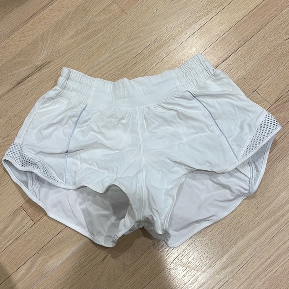 Lululemon reflective shorts - Picture 1 of 4